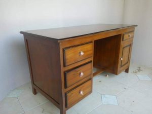 meja kantor kayu jati minimalis modern
